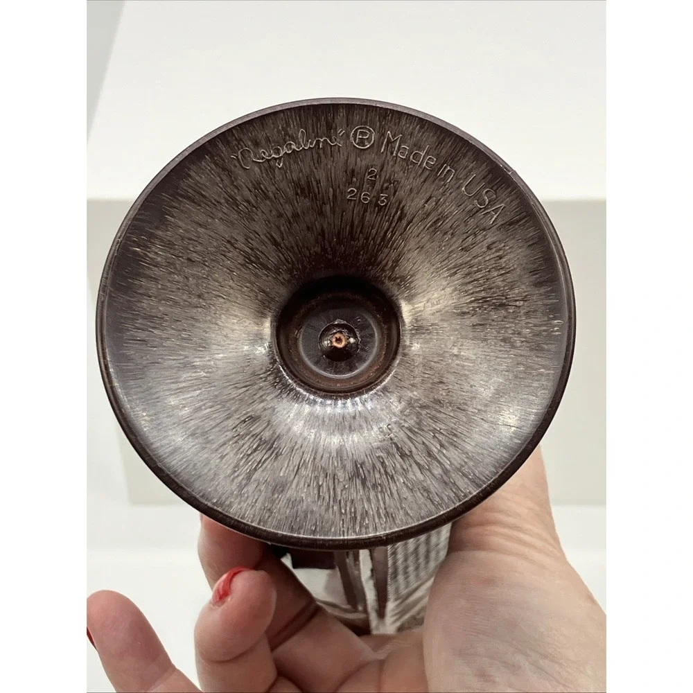 Vtg. Regaline Vase Sunburst Starburst Cross Hatch Flower‎ USA MCM Grannycore
